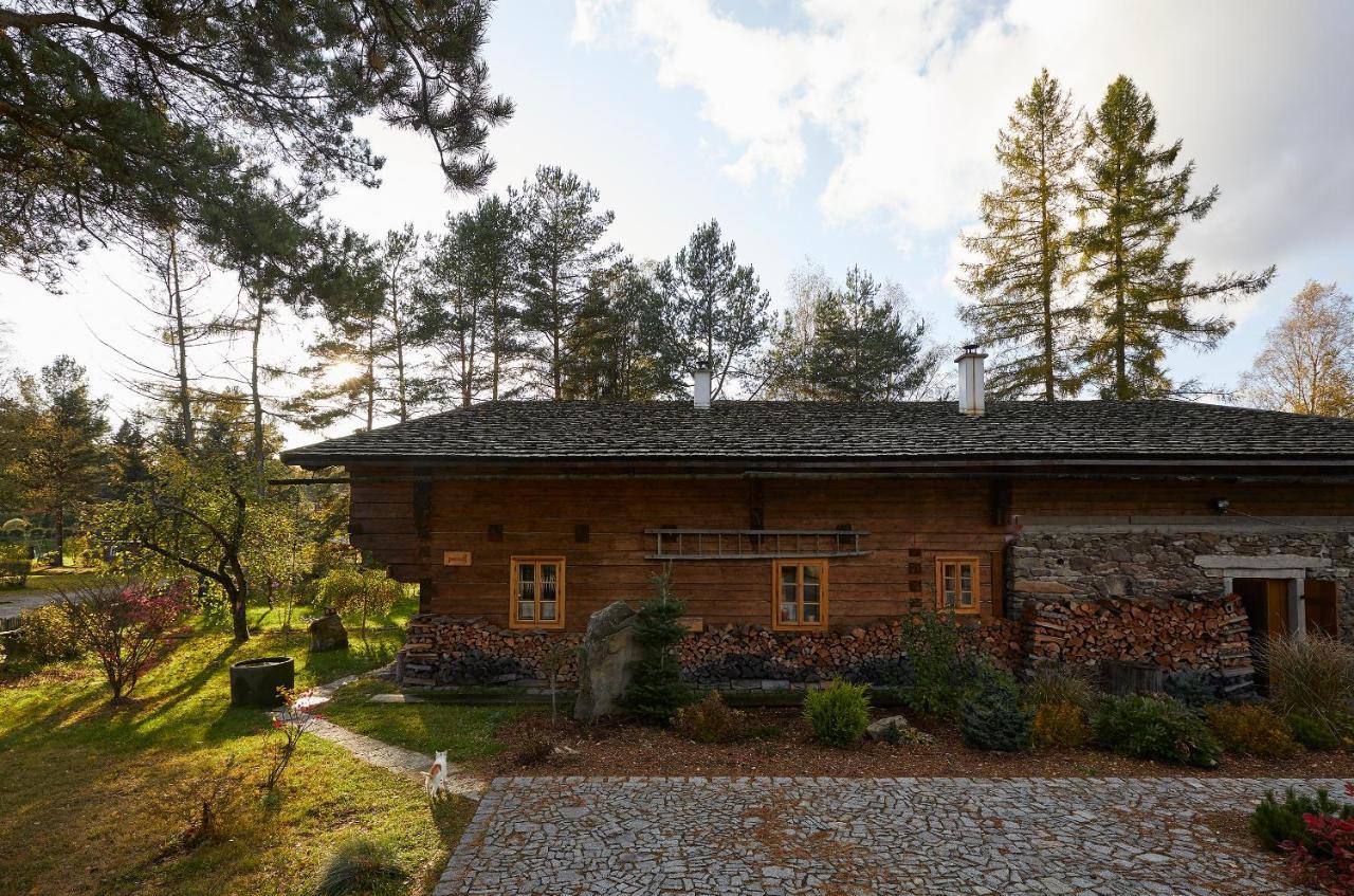 Hostal Volarská roubenka Volary Exterior foto